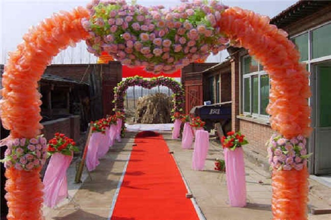 请婚庆公司多少钱(婚庆公司多少钱一场)