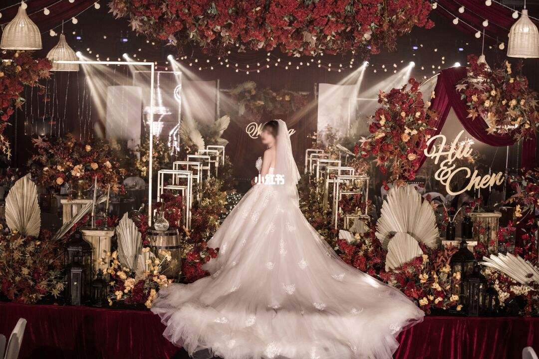 附近的婚庆策划(附近婚庆公司招聘信息)