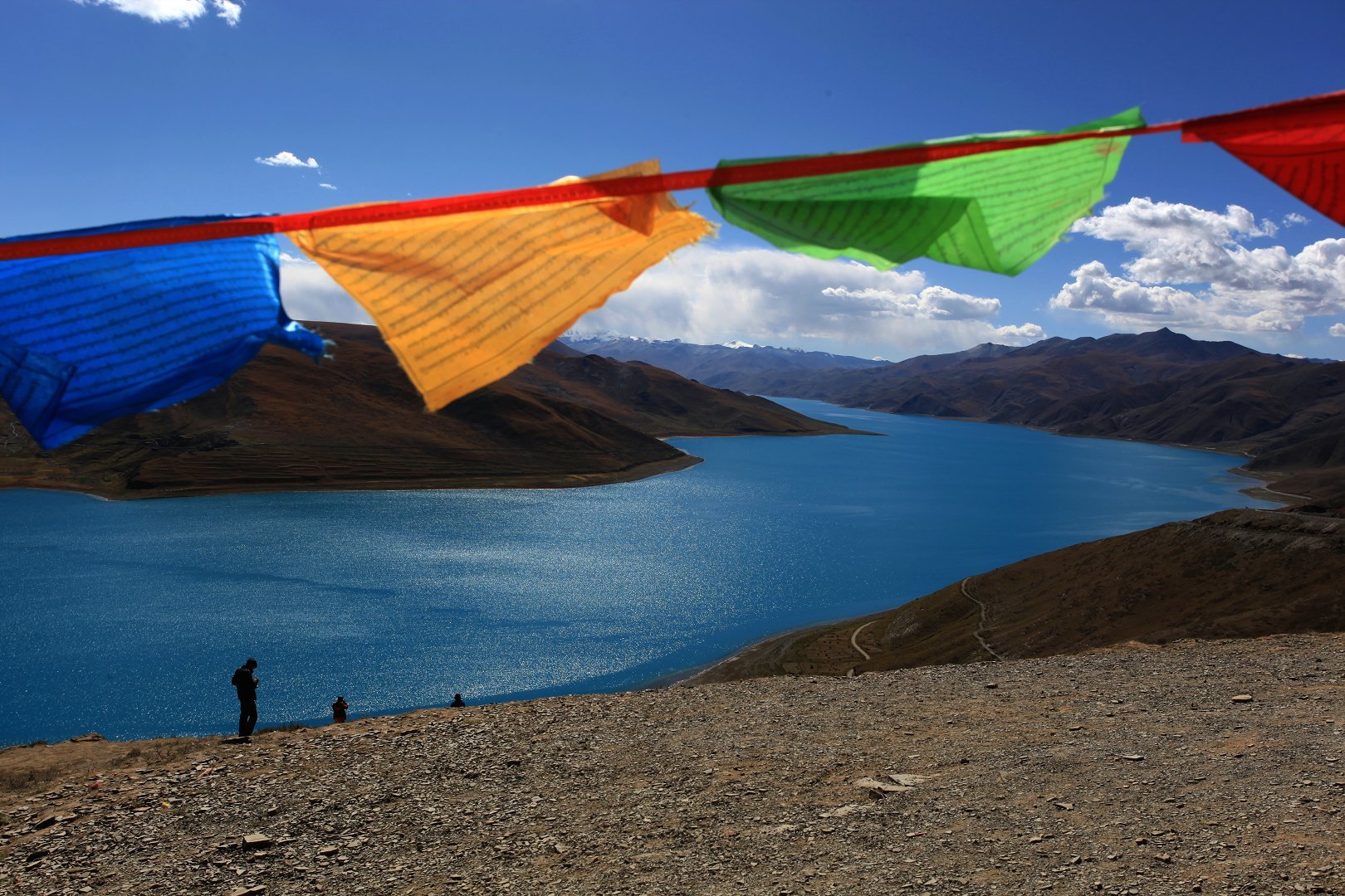 西藏哪个地方可以钓鱼吗(在西藏钓鱼是违法吗?那条规定)